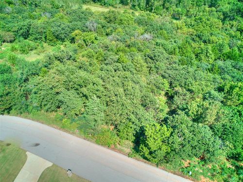 12400 Thelmas Way, Edmond, OK, 73013 | Card Image