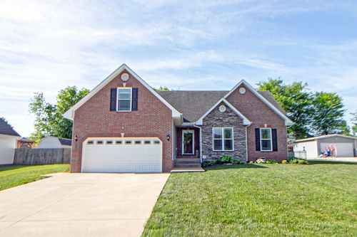 1088 Jon Dr, Clarksville, TN, 37043-8955 | Card Image