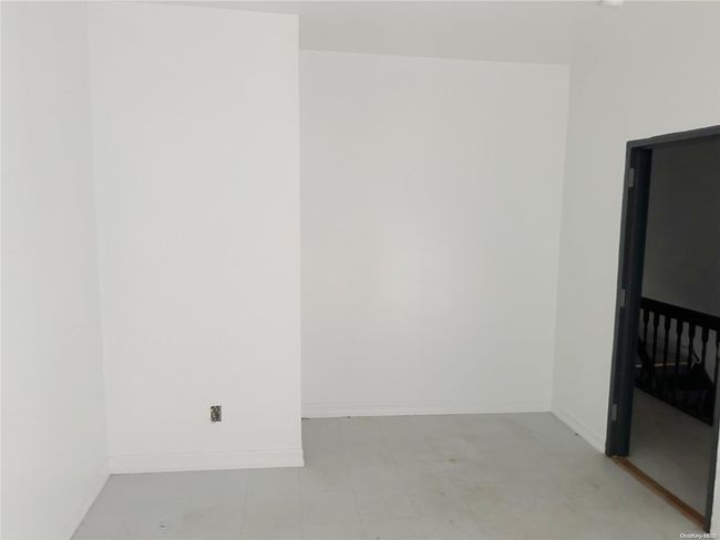 4465 Park Ave, House other with 4 bedrooms, 2 bathrooms and null parking in Bronx NY | Image 4
