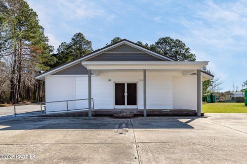 1233 Haw Branch Rd, Beulaville, NC, 28518-9545 | Card Image