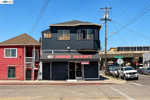 3338 San Leandro St, Oakland, CA, 94601-3440 | Card Image