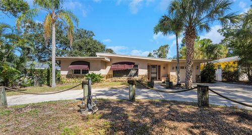 318 Mehlenbacher Rd, BELLEAIR, FL, 33756-1631 | Card Image