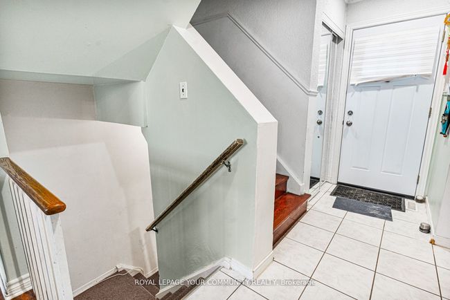 336 Fleetwood Cres, Condo with 3 bedrooms, 2 bathrooms and 1 parking in Brampton ON | Image 28