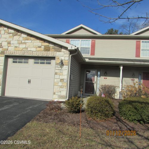 34 N Oakwood Ln, Selinsgrove, PA, 17870-7586 | Card Image