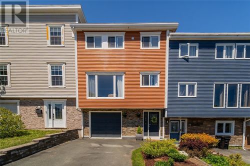74 Eastaff St, St. John's, NL, A1E2J4 | Card Image
