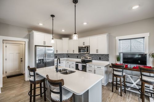 1017 Camden Trl, Greenbrier, TN, 37073-2507 | Card Image