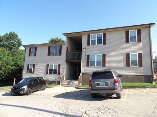 8-35 Ashwood Court, Frankfort, KY, 40601 | Card Image