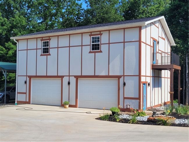 Garage front - new apartment 2nd floor. | Image 31