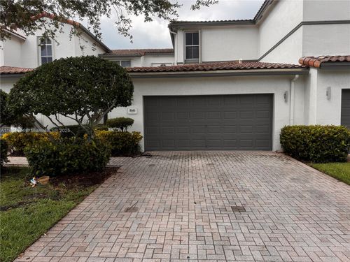 876 Spinnaker Dr W, Hollywood, FL, 33019-5056 | Card Image