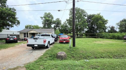 1915 Rothwell St, Stafford, TX, 77477-6611 | Card Image