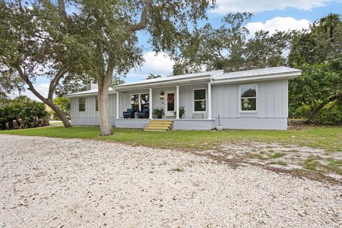 16690 Hodges Ave, CEDAR KEY, FL, 32625-6209 | Card Image