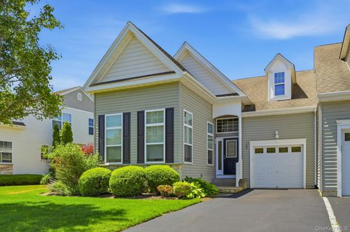 163-163 Augusta Dr, Medford, NY, 11763-2401 | Card Image
