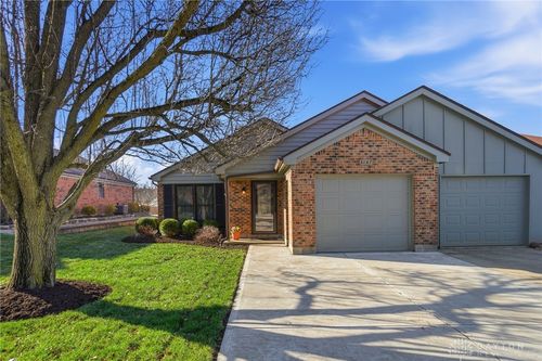 3147 Kerry Dr, Beavercreek, OH, 45434-6372 | Card Image