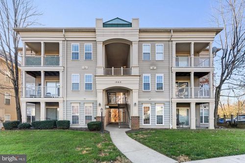 304-1060 Gardenview Loop, WOODBRIDGE, VA, 22191-1979 | Card Image