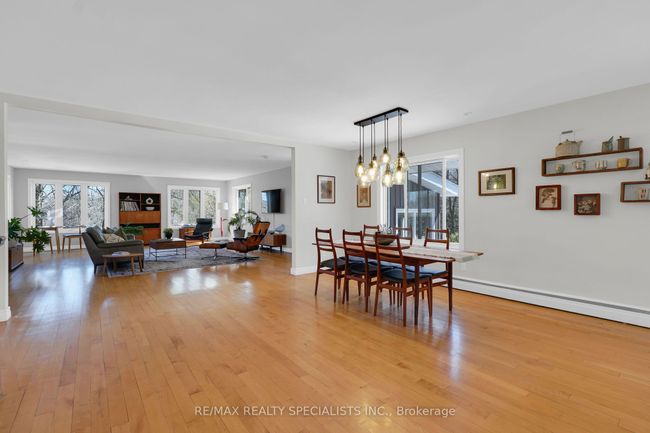15 Credit St, House other with 5 bedrooms, 3 bathrooms and 8 parking in Glen Williams ON | Image 7