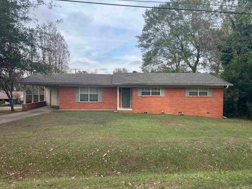 3901 Redwood Trl, Marshall, TX, 75672-2445 | Card Image