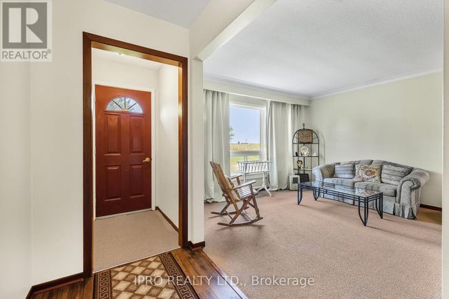 433457 S 4th Line S, Home with 6 bedrooms, 3 bathrooms and 24 parking in Amaranth ON | Image 6