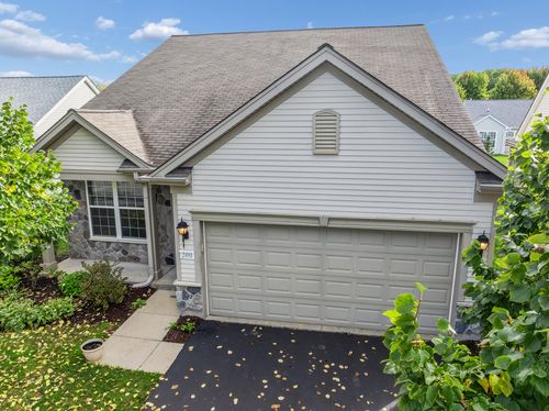 2491 Sandlewood Cir, Elgin, IL, 60124-4347 | Card Image