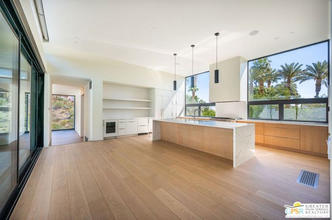 310 W Crestview Dr, House other with 3 bedrooms, 4 bathrooms and 2 parking in Palm Springs CA | Image 18