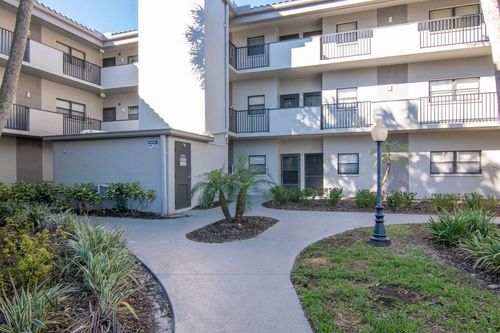 f303-2650 Countryside Blvd, CLEARWATER, FL, 33761-3690 | Card Image