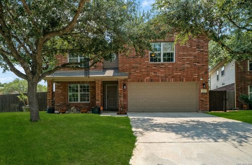 8914 Oakwood Ct, San Antonio, TX, 78240-3592 | Card Image