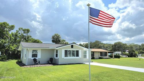 52 Palm Dr, Ormond Beach, FL, 32176-3515 | Card Image