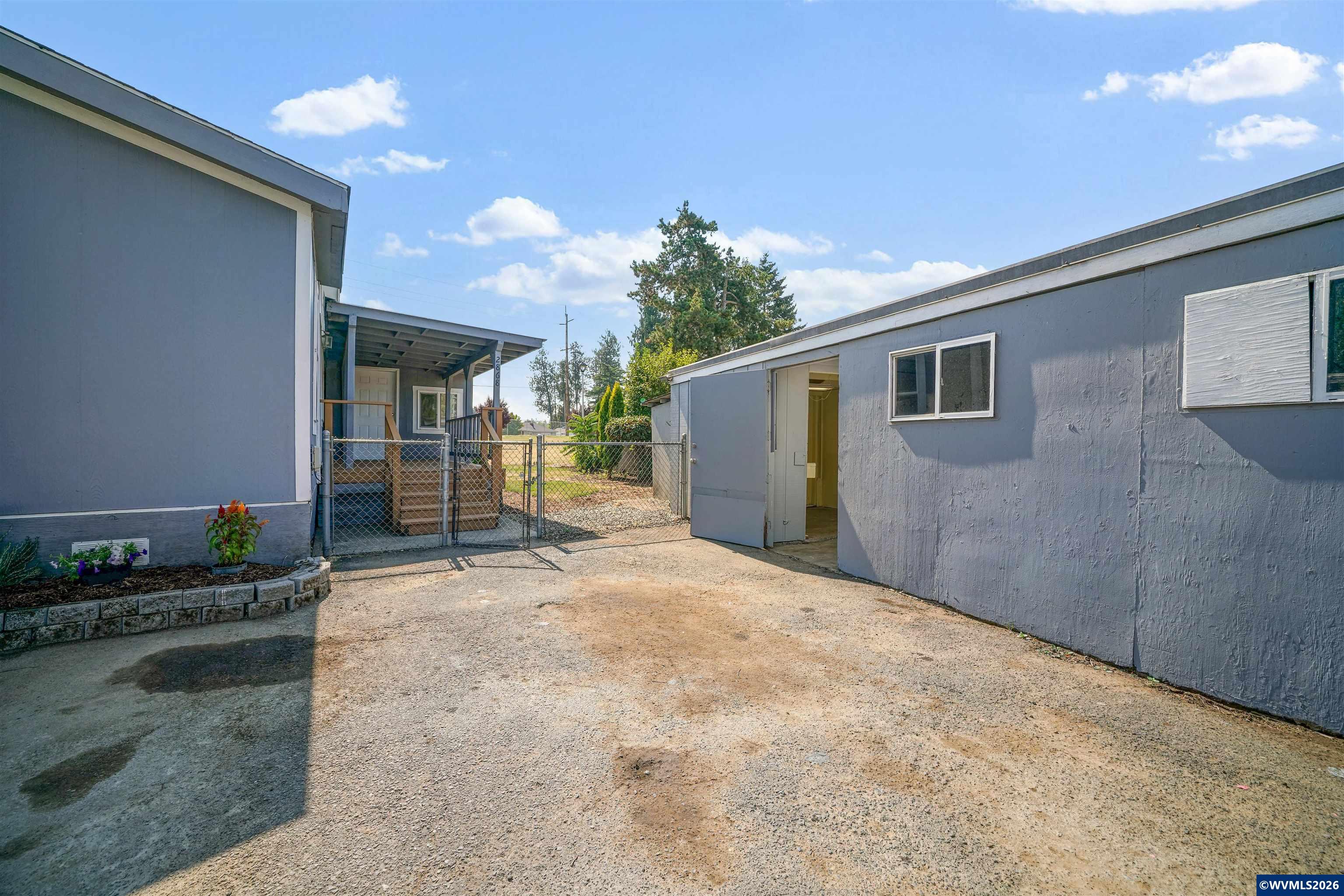 Residential in Salem 4