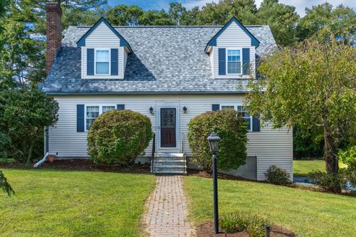 18 Clarence Dr, Oxford, MA, 01540-2484 | Card Image