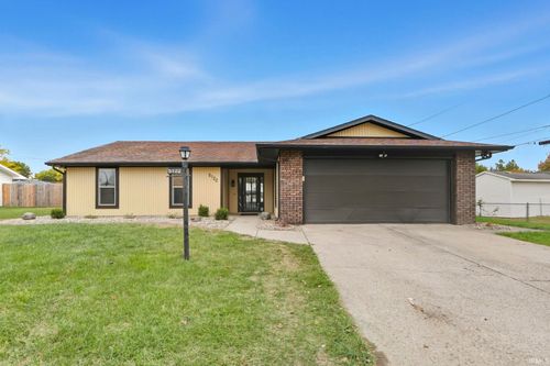 5122 Yorkshire Dr, Fort Wayne, IN, 46806-3554 | Card Image