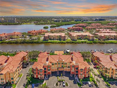 931A - 2741 Via Cipriani, Condo with 2 bedrooms, 2 bathrooms and null parking in CLEARWATER FL | Image 1