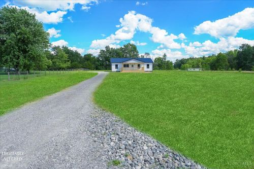 371 Silver Ln, Winchester, OH, 45697-8001 | Card Image