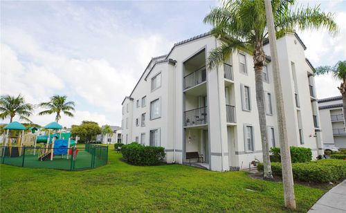apt-101-4360 107th Ave, Doral, FL, 33178-1886 | Card Image