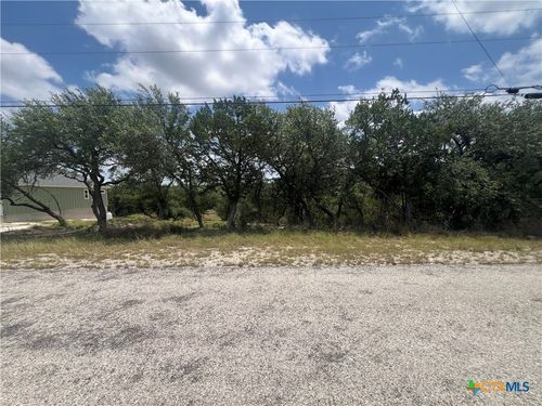 1252 Parton Rd, Canyon Lake, TX, 78133-2156 | Card Image