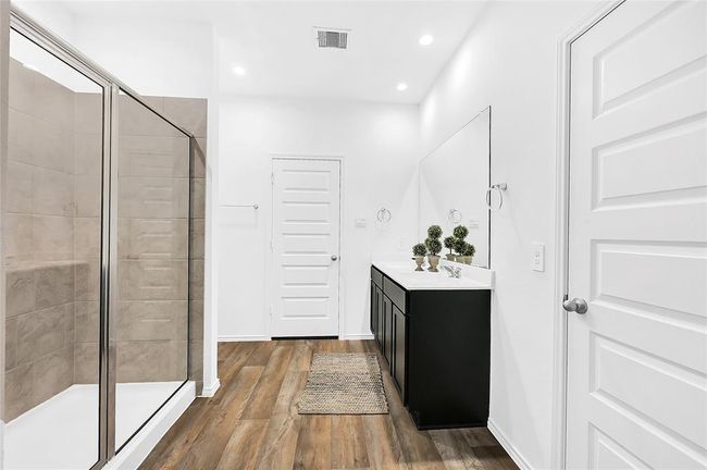 *Images and 3D tour are for illustration only and options may vary from home as built. | Image 23