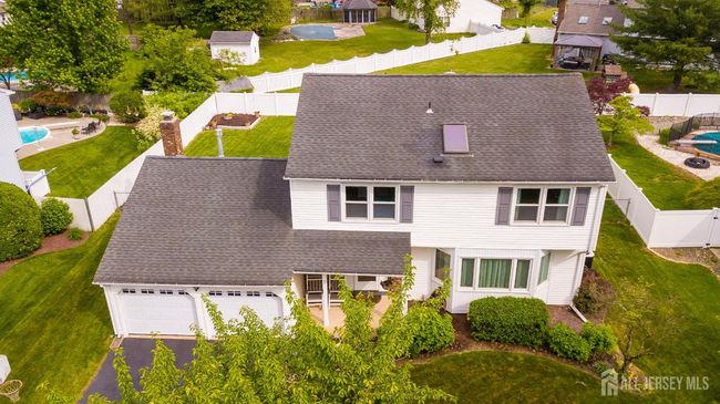 5 Wetherhill Way, House other with 4 bedrooms, 3 bathrooms and null parking in Dayton NJ | Image 45