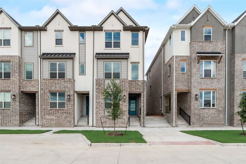 921 Heights Way, Plano, TX, 75075-1029 | Card Image
