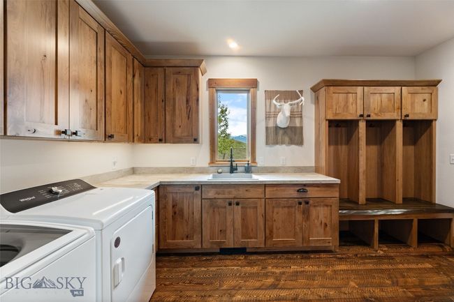 laundry room | Image 46