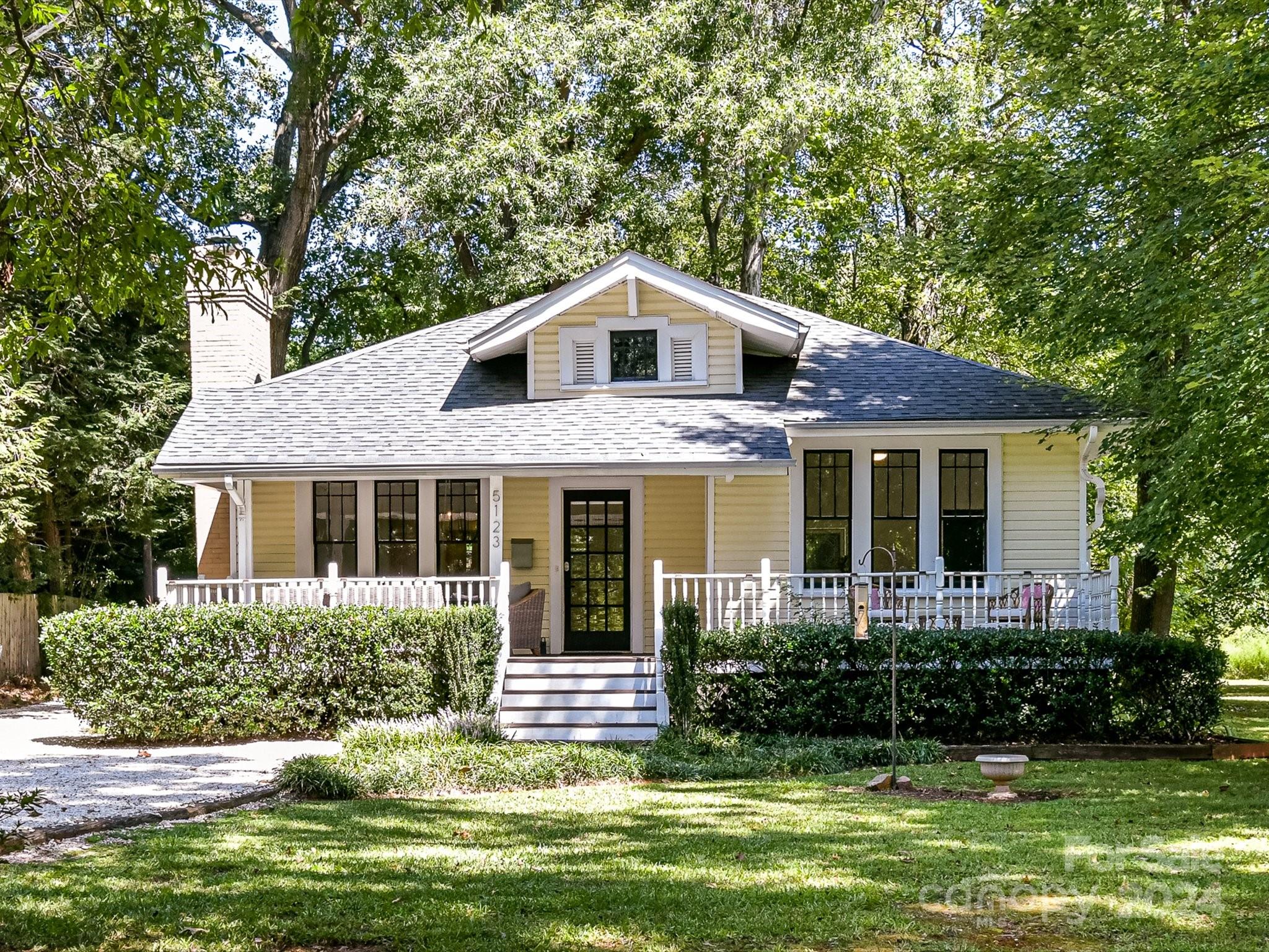 Addison Dr, Charlotte, NC 28211