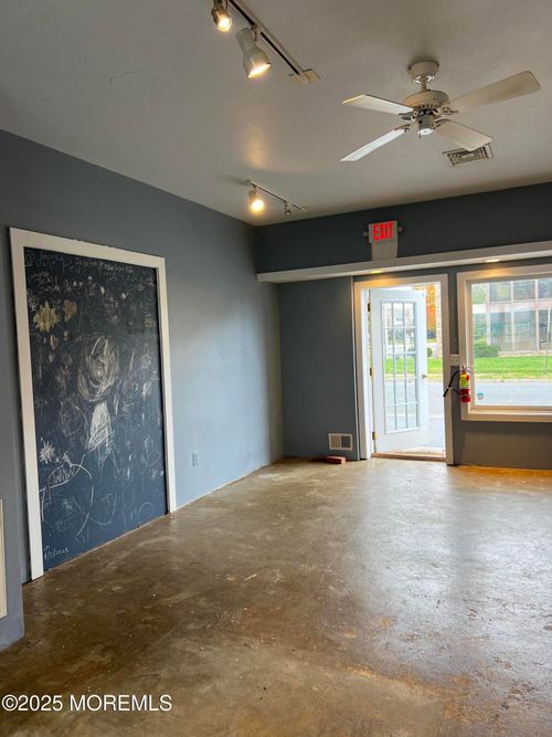 350 Silverside Ave, Little Silver, NJ, 07739-1549 | Card Image