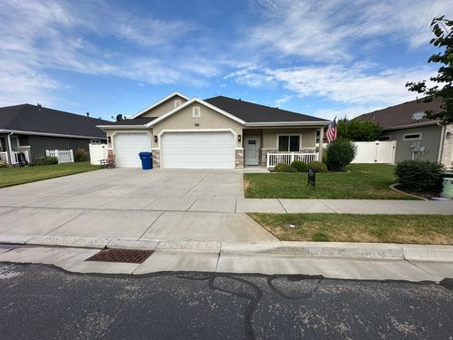 1909 690, West Bountiful, UT, 84087-1056 | Card Image