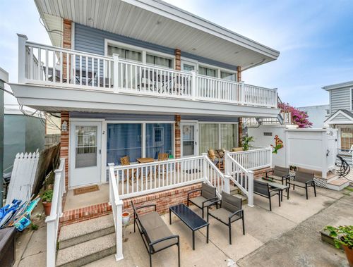 4-205 E Bennett Ave, Wildwood, NJ, 08260-4409 | Card Image