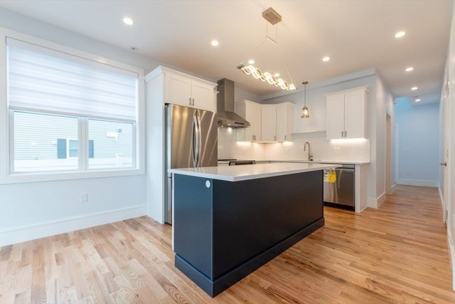 73 Gage Ave, House other with 3 bedrooms, 3 bathrooms and 1 parking in Revere MA | Image 5