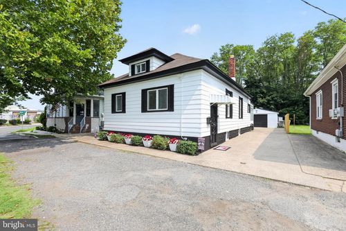 4 Blacks Ter, PAULSBORO, NJ, 08066-1118 | Card Image
