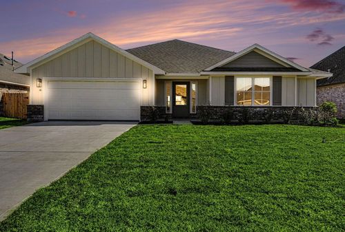 16 Keystone Ct, Angleton, TX, 77515-1216 | Card Image