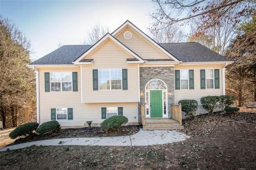 101 Robindale Ln, Temple, GA, 30179-4093 | Card Image