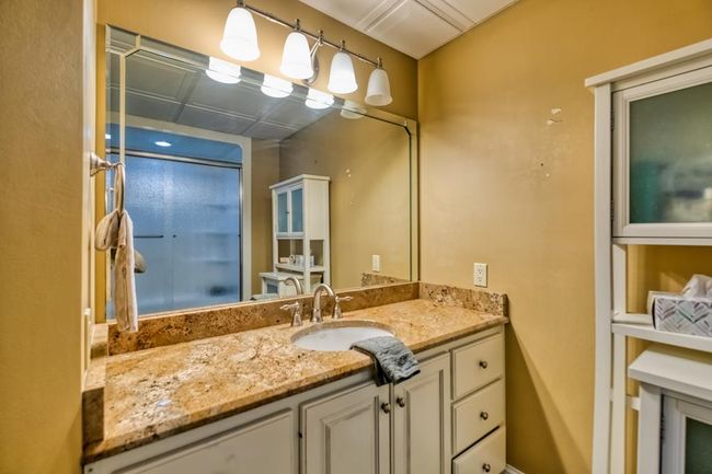 122 Fairway Acres Dr, Home with 7 bedrooms, 5 bathrooms and 3 parking in Dunmor KY | Image 75