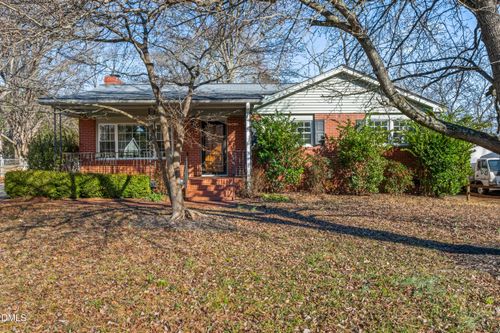 823 Weston St, Raleigh, NC, 27610-3710 | Card Image