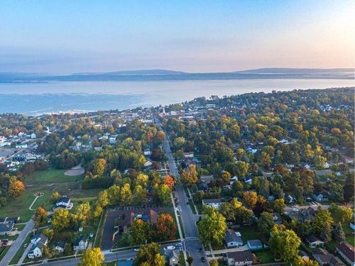 ***** Buckaroo Trl, Petoskey, MI, 49770 | Card Image