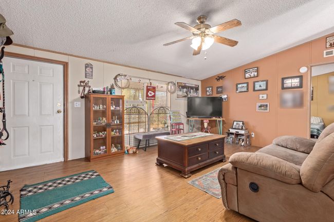 1330 E Scenic St, House other with 3 bedrooms, 2 bathrooms and null parking in Apache Junction AZ | Image 12
