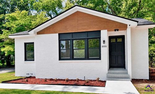 305 Peachtree St, Fort valley, GA, 31030-4926 | Card Image